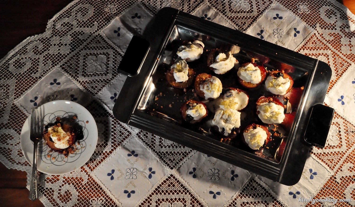 Baked Plums with Mascarpone Cream - Kitchy Cooking