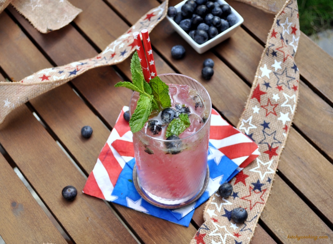 Blueberry Coconut Mojito - Kitchy Cooking | Vodka